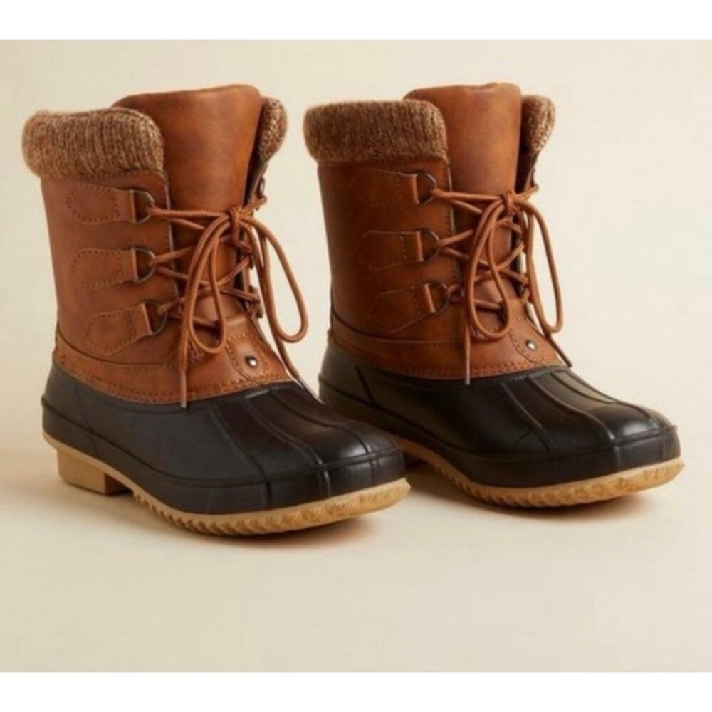 Torrid Ribbed Sweater Trim Duck Boot Cozy Winter Boot Size 9 Regular